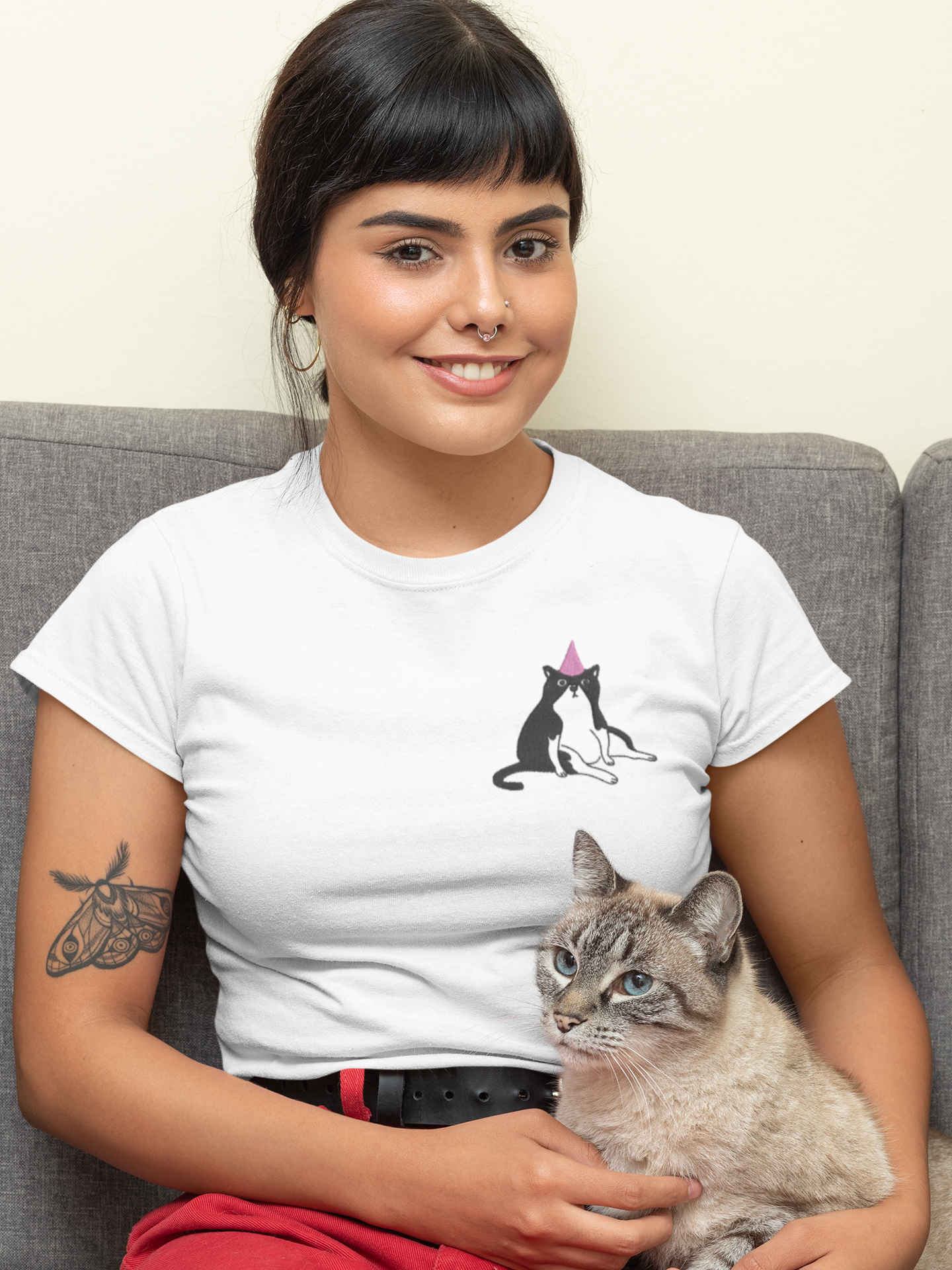 Purrfectly Lazy Tees - Diseño Bordado - HOODVANA